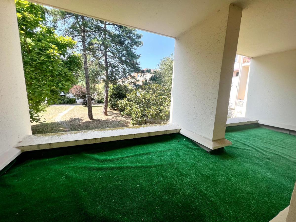 Superbe Appartement Avec Parking Λα Ροσέλ Εξωτερικό φωτογραφία